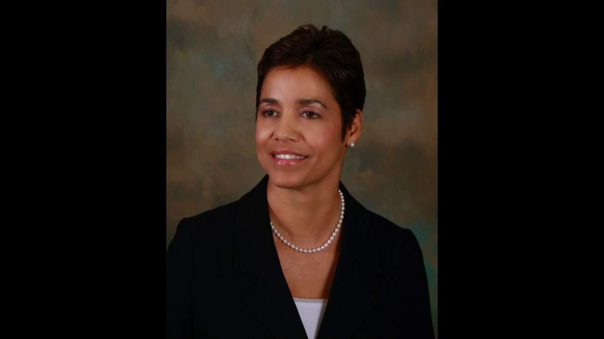 Virna L. Santos